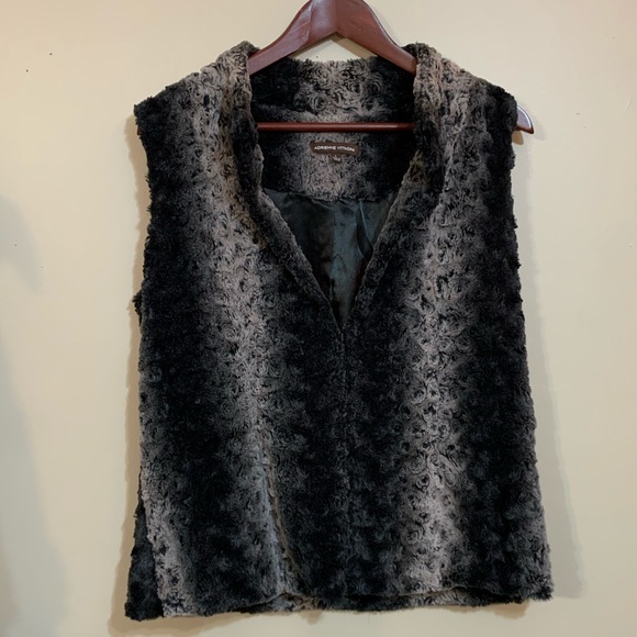 Adrienne Vittadini, Faux Fur Vest, size L - Picture 1 of 4